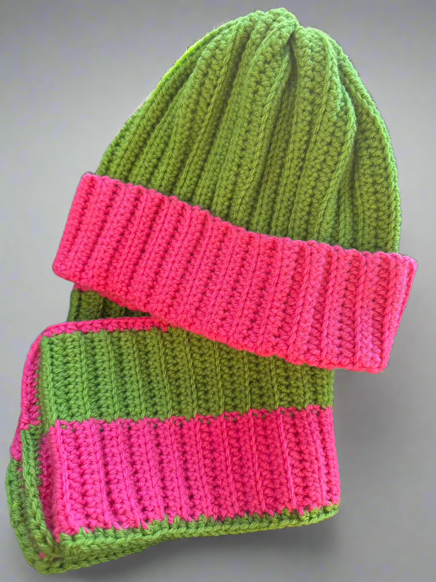 Alpha Kappa Alpha Hat & Scarf Set